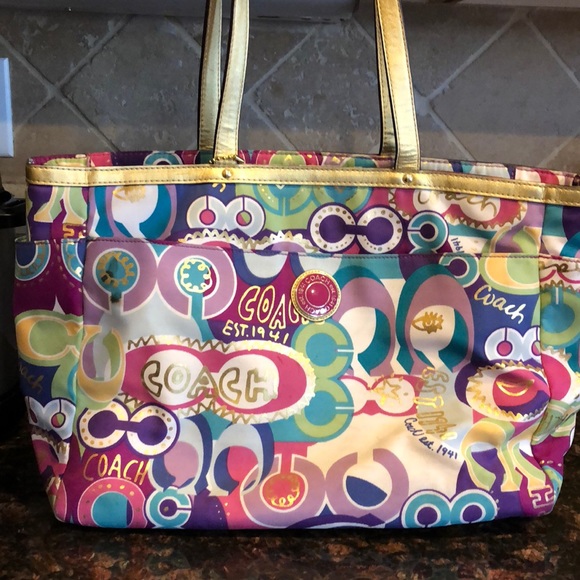 Coach Handbags - Coach Travel bag /Baby Diaper bag/Gym Bag